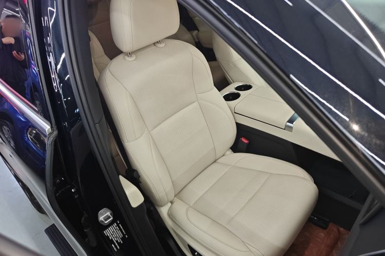 Used Li Auto L9 2022 Max model