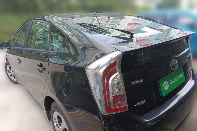 Used Toyota Prius 2012 1.8L Luxury Edition
