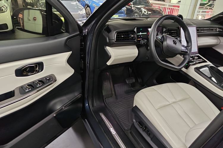 Used Nio ES8 2020 415 km Signature Edition 6-Seater Version
