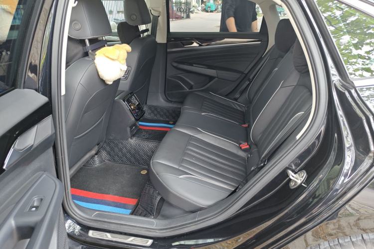 Used Volkswagen Passat 2023 330TSI Elite Edition Left Rear Seat