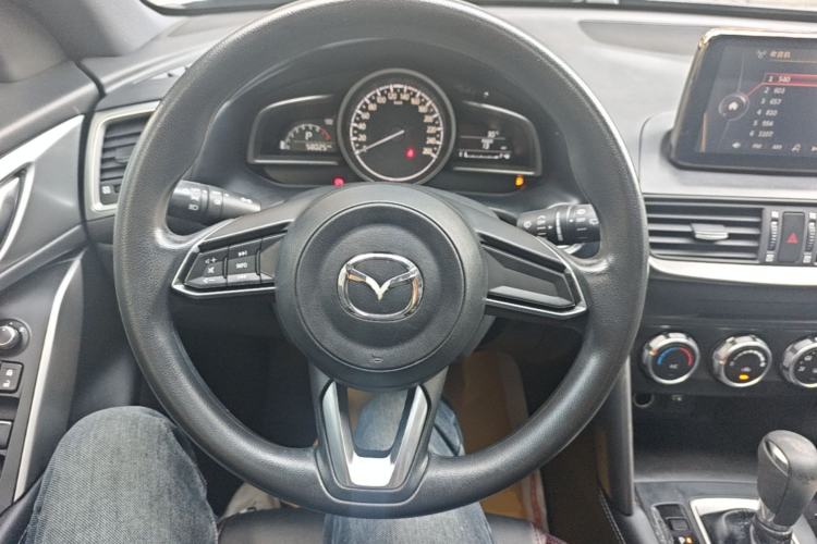 Used Mazda CX-4 2018 2.0L Automatic Two-Wheel Drive Blue Sky Dynamic Version China V Standard
