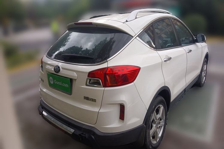 Used Bestune X80 2013 2.0L automatic luxury version