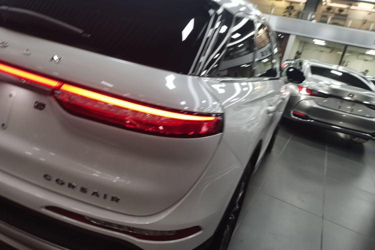 Used Lincoln Corsair 2022 2.0T Two-Wheel Drive Deluxe Edition Right Rear Taillight