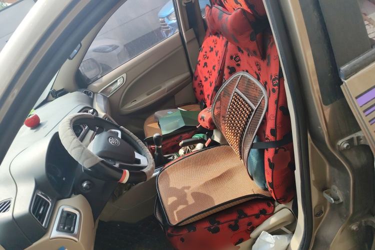 Used FAW Junpai D60 2015 1.5L Manual Luxury Model Left Front Seat