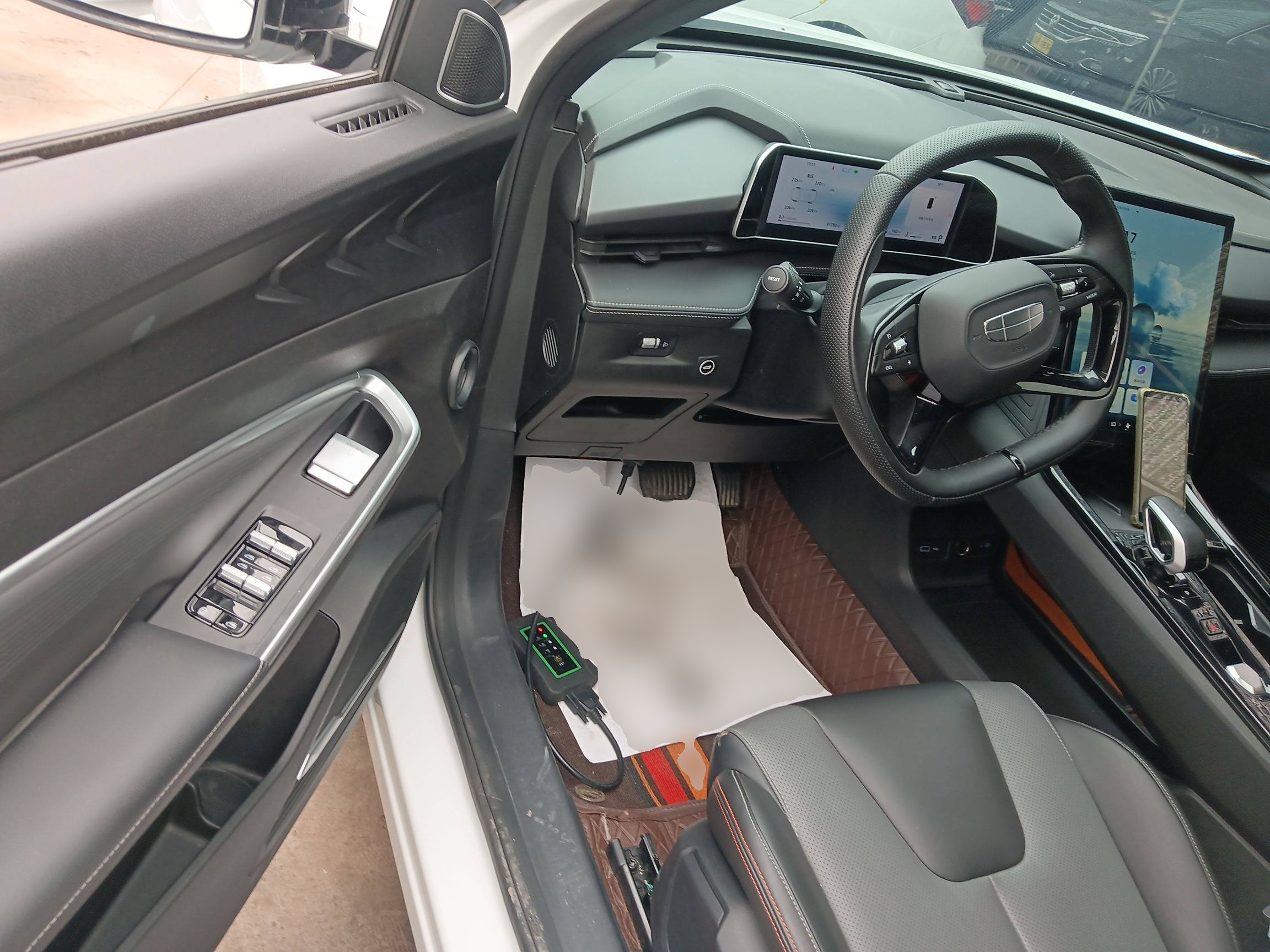 Geely Auto Emgrand X7 Sport 2023 Boyue COOL 1.5TD Smart Connect+ — снимка 18