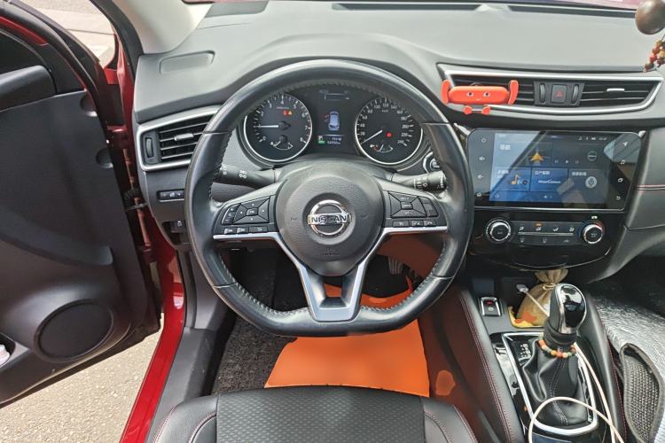 Used Nissan Qashqai 2019 2.0L CVT Luxury Edition Steering Wheel