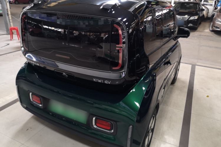 Used Baojun KiWi EV 2023 Smart Luxury Edition Lithium Iron Phosphate Rear Right 45 Deg