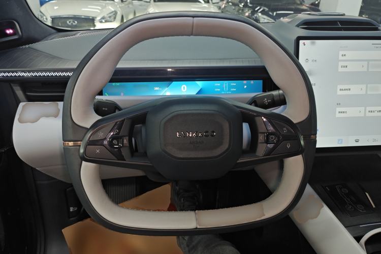 Used Lynk & Co Z10 2025 95 kWh 702 km All-Wheel Drive Intelligent Driving Ultra