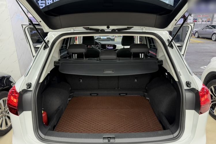 Used Volkswagen Tayron 2020 330TSI Two-Wheel Drive Luxury Smart Connectivity Version