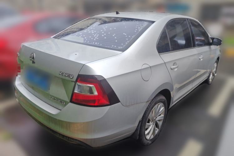 Used Skoda Rapid 2018 1.6L Manual Comfort Edition Rear Right 45 Deg