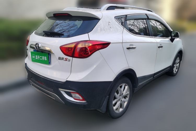 Used JAC Refine S3 2014 1.5L CVT Luxury Smart Model