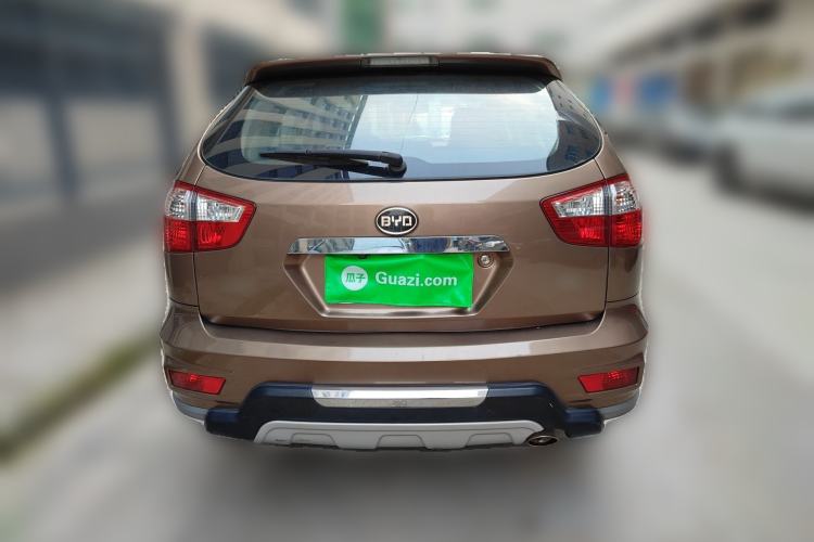 Used BYD S6 2013 Jingyue Edition 2.0L Manual Elite Model 5 Seats Rear