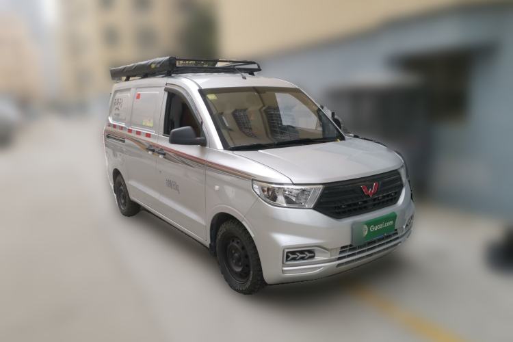 Used Wuling Hongguang V 2019 1.5L Jingqu Edition Sealed-Window Vehicle China VI LAR
