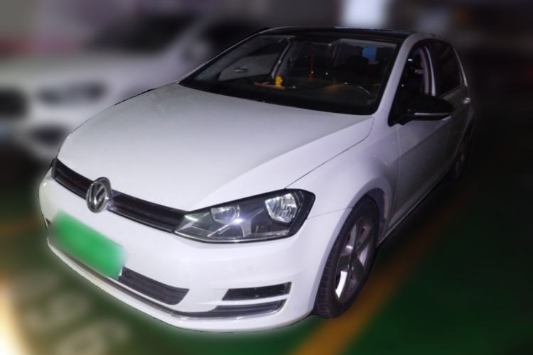 Used Volkswagen Golf 2017 1.6L Automatic Comfort Million-Vehicle Anniversary Edition