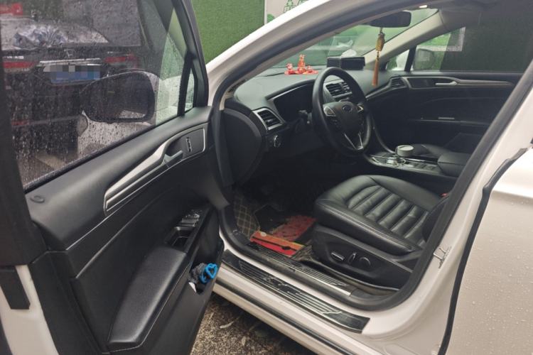 Used Ford Mondeo 2017 EcoBoost 180 Stylish Model
