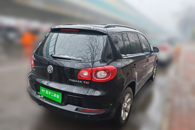 Used Volkswagen Tiguan 2010 1.8 TSI Automatic Two-Wheel Drive Trend Edition Rear Right 45 Deg