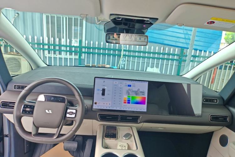Used Li Auto MEGA 2024 Ultra Model