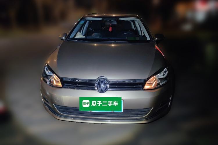 Used Volkswagen Golf 2016 1.6L Automatic Fashion Model