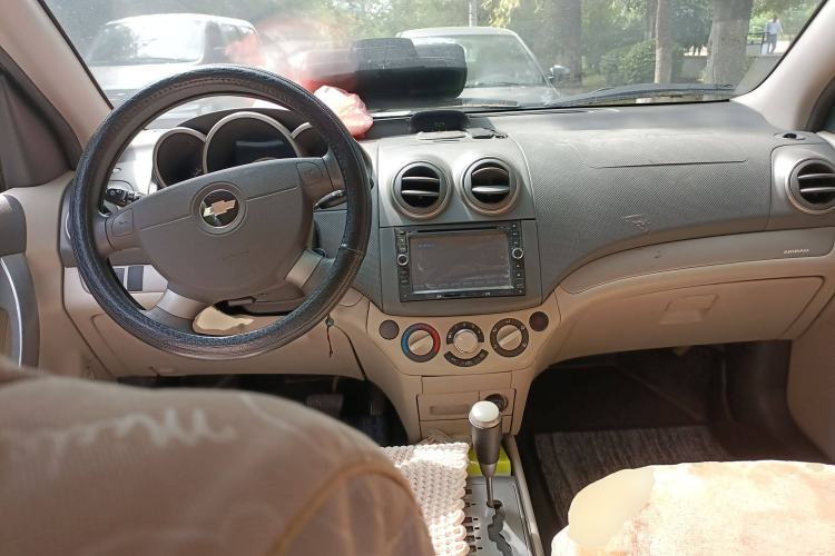 Used Chevrolet Lova 2010 1.4 AT Fashion Edition