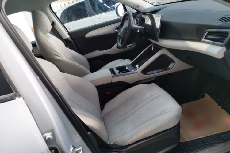 Used BYD Yuan UP 2025 Intelligent Driving Version 401 km Leading Edition Right Front Seat