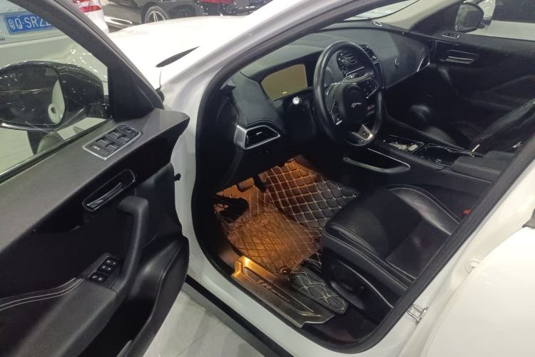 Used Jaguar F-PACE 2016 2.0T Two-Wheel-Drive R-Sport Sport Edition
