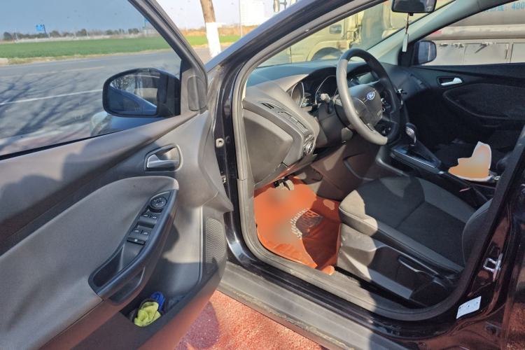 Used Ford Focus 2012 Hatchback 1.6L Automatic Comfort Model