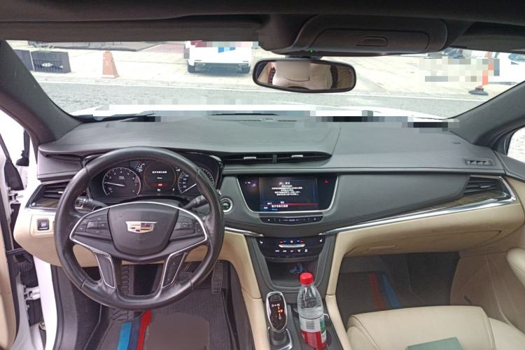 Used Cadillac XT5 2018 25T Luxury Model