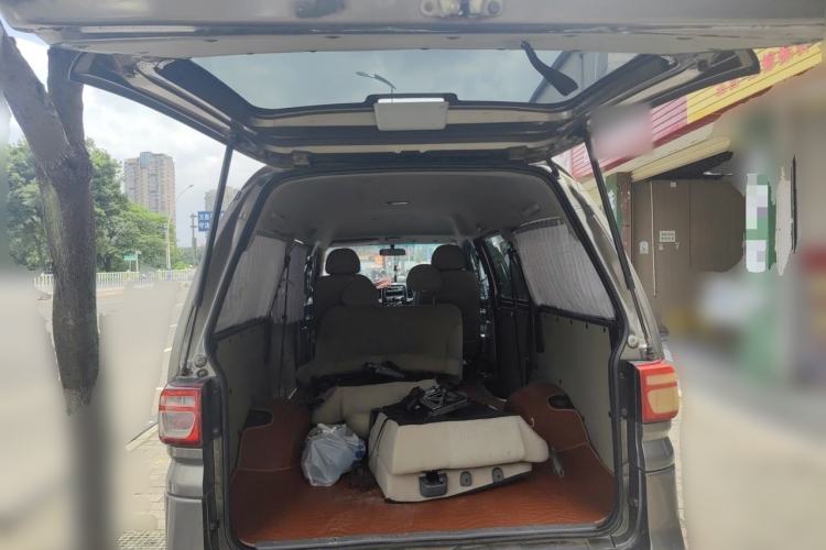 Used FORTHING Lingzhi 2017 M3L 1.6L 7-Seater Standard Model
