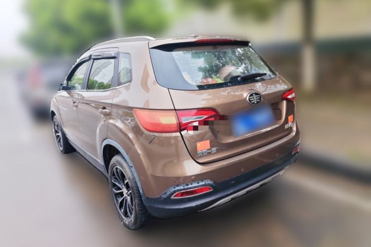 Used FAW Senya R7 2016 1.6L Manual Luxury Model Rear Left 45 Deg