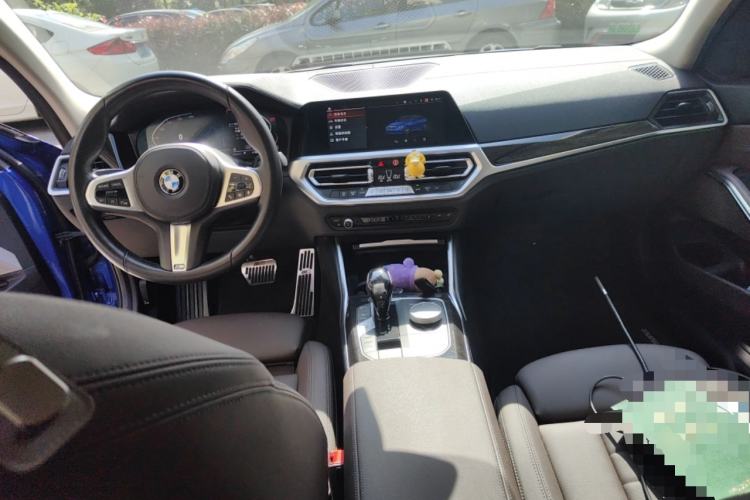 Used BMW 3 Series 2021 Second Facelift 325Li M Sport Package
