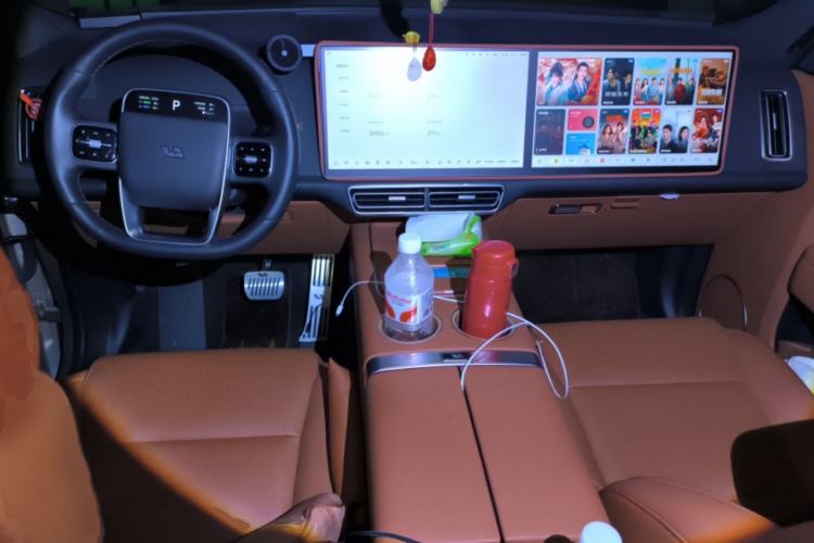 Used Li Auto L8 2023 Max model
