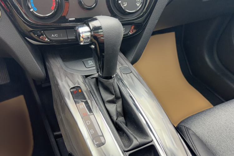 Used Honda XR-V 2021 1.5L CVT Comfort Version Interior 1