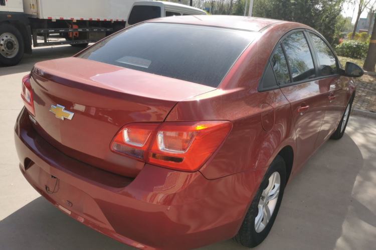 Used Chevrolet Cruze 2015 1.5L Classic SL MT Rear Right 45 Deg