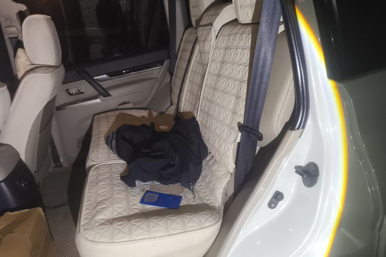 Used Mitsubishi Pajero 2018 V97 3.8L 5-Door GLS Sunroof Dual Differential – Middle East