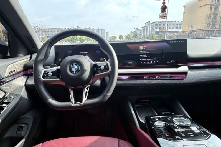 Used BMW 5 Series 2025 530Li Luxury Edition M Sport Package
