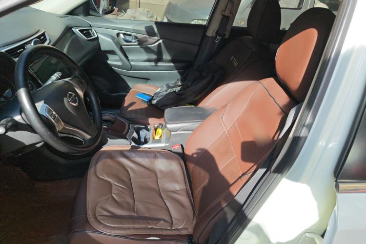 Used Nissan X-Trail 2014 2.0L CVT Comfort Edition 2WD
