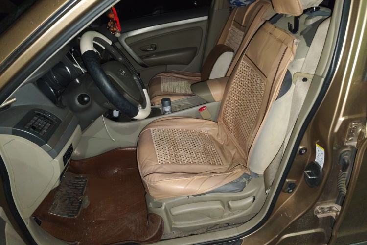 Used Dongfeng Aeolus A60 2014 1.6L Automatic Luxury Model