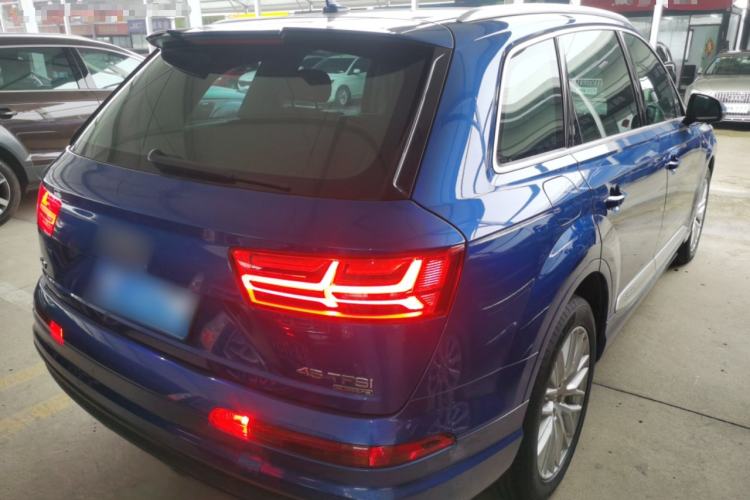 Used Audi Q7 2018 45 TFSI S line Sport Edition Rear Right 45 Deg