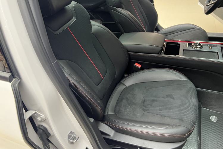 Used Ford EVOS 2022 EcoBoost 245 Sport Edition Interior 12