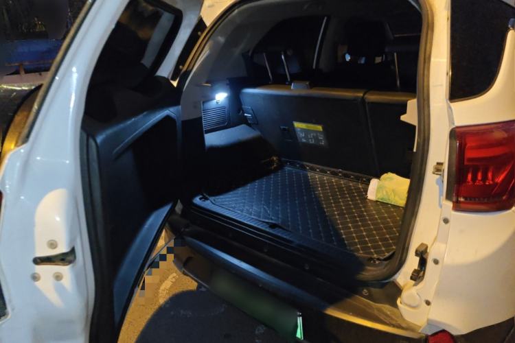 Used BYD Yuan New Energy 2019 EV535 Smart Connect Trendsetting Model Trunk