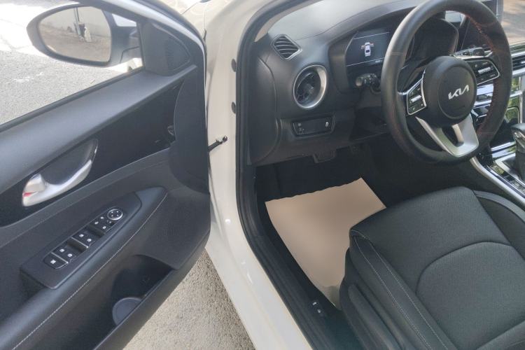 Used Kia K3 2021 Revised 1.5L CVT Fashion Edition Driver Seat