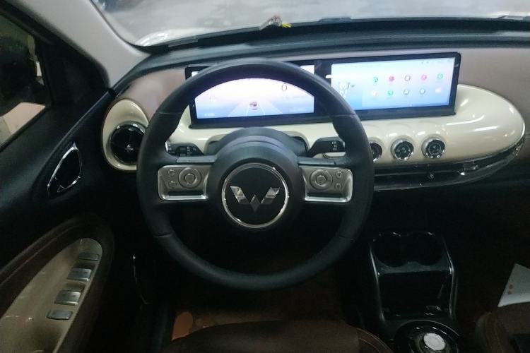 Used Wuling Bingo 2023 410 km Lingxi Deluxe Edition Steering Wheel