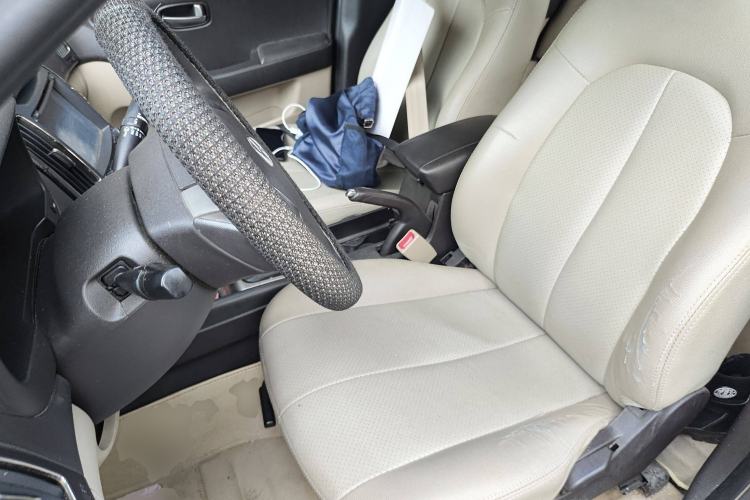 Used Hyundai Celesta 2011 1.6L Manual Comfort Edition