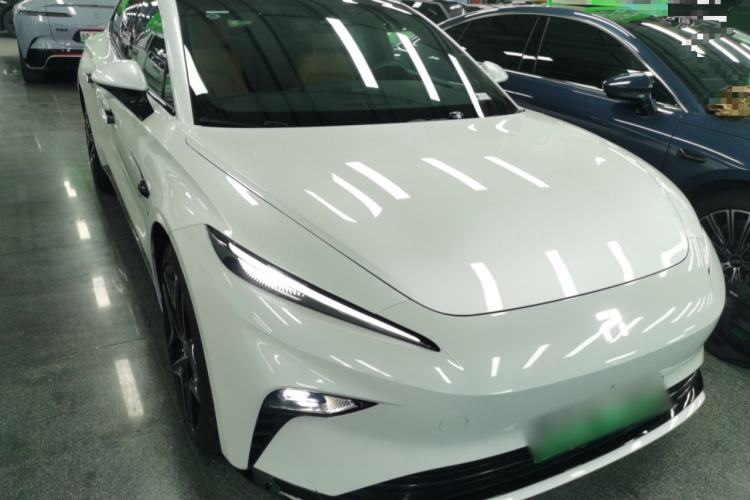 Used Rising F7 2023 Long-Range Edition Exterior 1