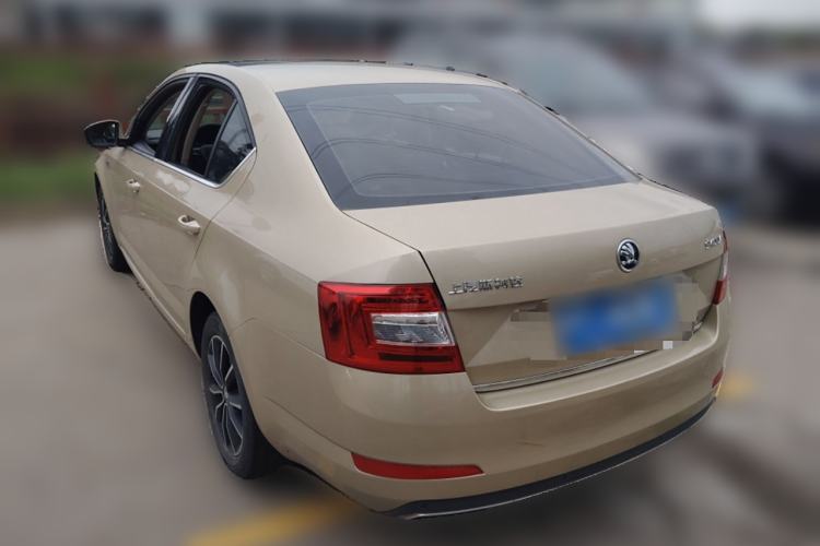 Used Skoda Octavia 2016 1.6L Automatic Smart Drive Edition Rear Left 45 Deg