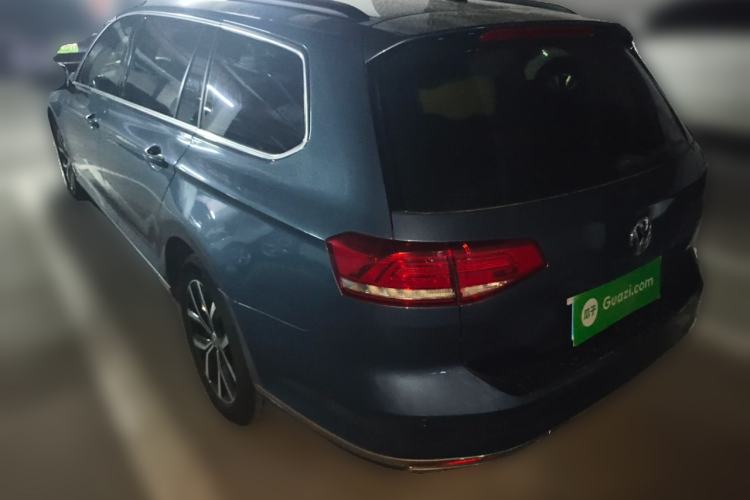 Used Volkswagen Variant 2018 380TSI Two-Wheel Drive Comfort Edition
