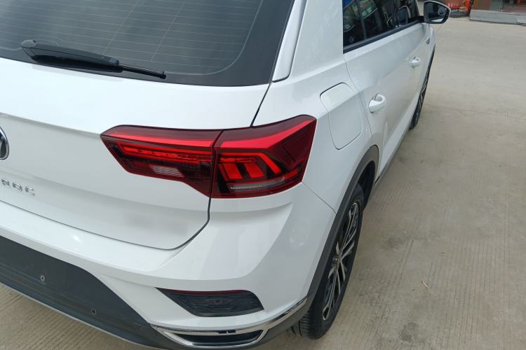 Used Volkswagen T-ROC 2022 280TSI DSG Two-Wheel Drive Elite PLUS
