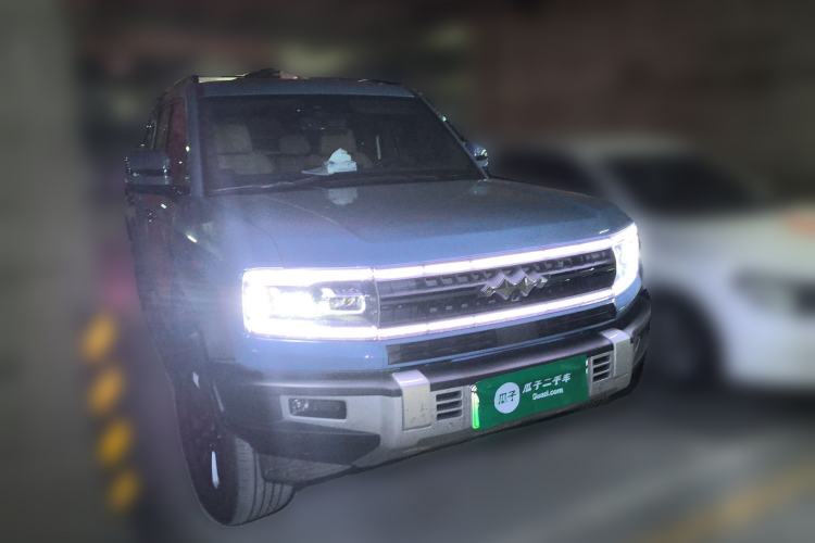 Used Formula Leopard 5 2023 Explore Edition
