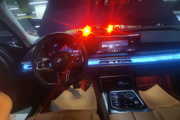 Used BMW i7 2023 eDrive50L Leading M Sport Package
