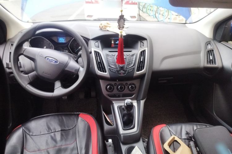 Used Ford Focus 2012 Hatchback 1.6L Manual Comfort Model